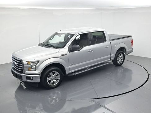 Certified 2017 Ford F150 XLT w/ Equipment Group 301A Mid RWD image 51