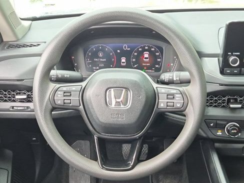 Used 2025 Honda Accord SE image 22