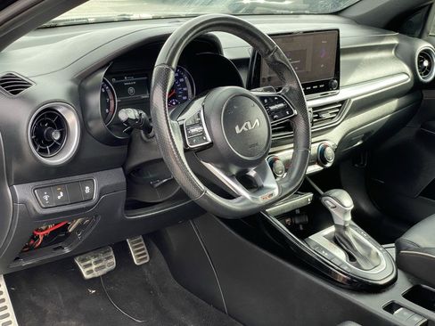 Used 2022 Kia Forte GT-Line w/ GT-Line Premium Package image 10