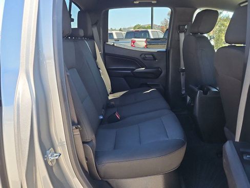 Used 2026 Chevrolet Colorado Trail Boss AWD/4WD image 27