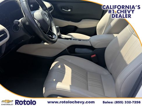 Used 2024 Honda HR-V EX-L image 16