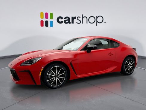 Used 2023 Toyota GR86 image 1