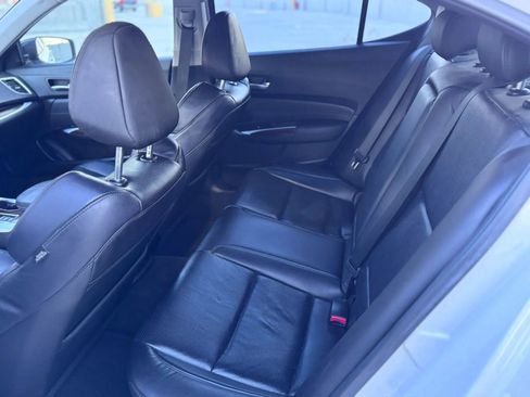 Used 2015 Acura TLX w/ Technology Package FWD image 8