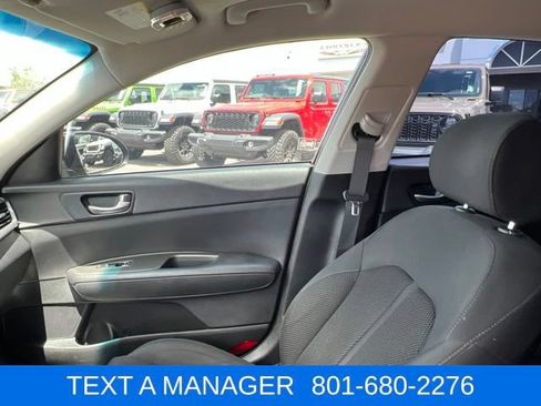 Used 2020 Kia Optima LX FWD image 24