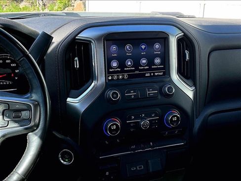 Used 2022 Chevrolet Silverado 2500 LT w/ Convenience Package AWD/4WD image 18