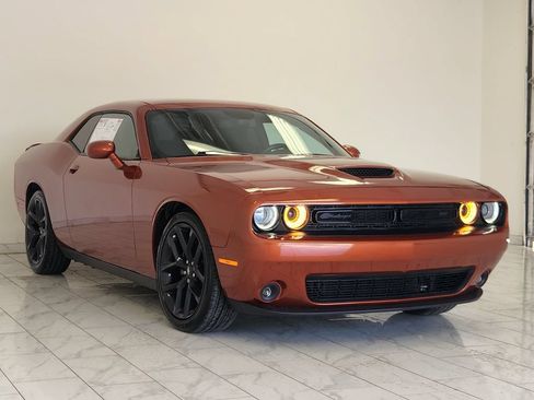 Used 2021 Dodge Challenger GT w/ Blacktop Package RWD image 3