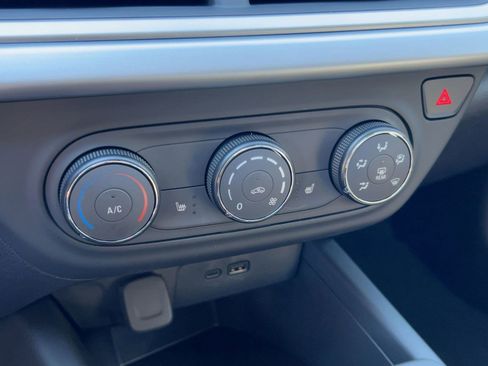 New 2026 Chevrolet Trax LS w/ LS Convenience Package image 16