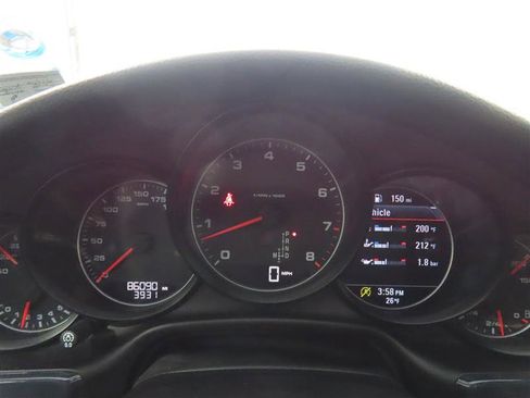 Used 2016 Porsche Panamera Edition image 20