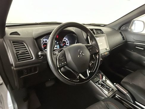 Used 2024 Mitsubishi Outlander Sport AWD image 15