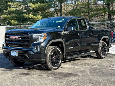 Used 2020 GMC Sierra 1500 Elevation w/ Elevation Value Package image 3