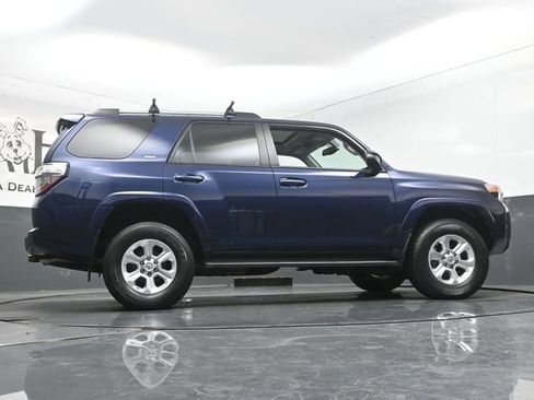 Used 2019 Toyota 4Runner SR5 Premium AWD/4WD image 57