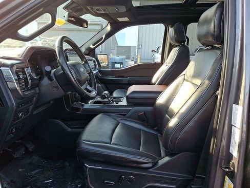 Certified 2021 Ford F150 Lariat w/ Equipment Group 502A High image 14