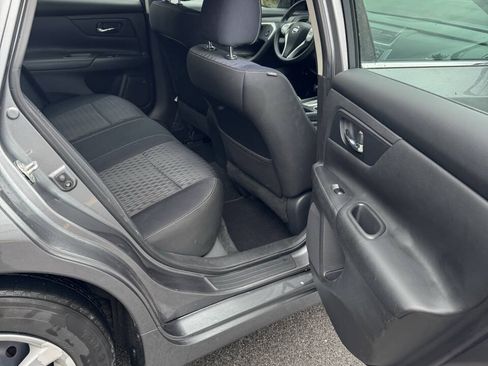 Used 2018 Nissan Altima 2.5 S FWD image 8