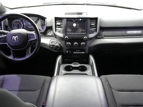 Used 2022 RAM 1500 Lone Star AWD/4WD image 2