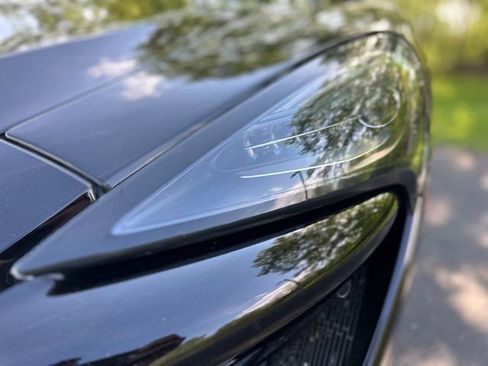 Used 2016 McLaren 570S Coupe RWD image 19