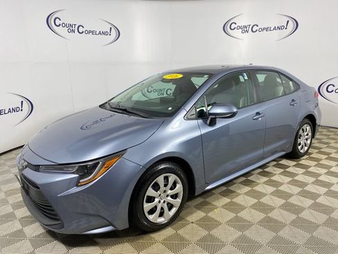 Certified 2026 Toyota Corolla LE FWD image 3