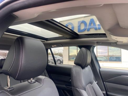 Used 2025 MAZDA CX-50 AWD 2.5 S w/ Premium Package image 24
