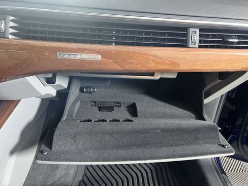 Used 2022 Audi A4 2.0T Premium w/ 18" Wheel Package image 38