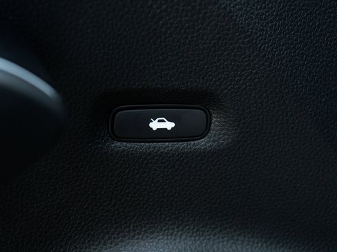 Used 2025 Honda Civic Sport image 37