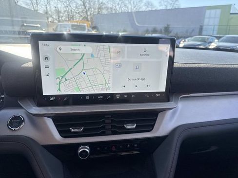 Certified 2025 Ford Explorer Active image 25