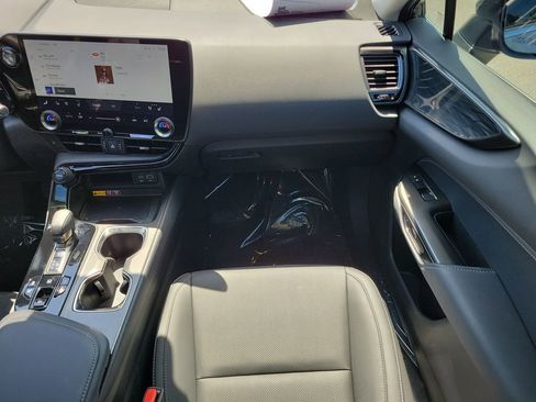 Used 2025 Lexus NX 350 AWD w/ Premium Package image 15