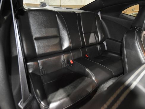 Used 2010 Chevrolet Camaro SS w/ RS Package RWD image 33
