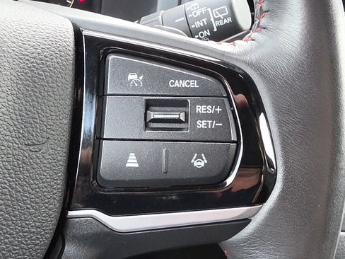 Used 2025 Honda Odyssey Sport-L image 23