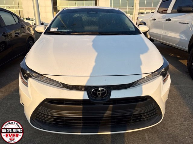Used 2023 Toyota Corolla LE w/ Carpet Mat Package (TMS) FWD image 8