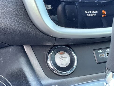 Used 2019 Nissan Murano SL image 6