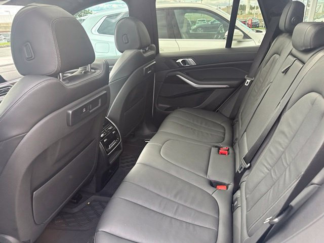 Used 2020 BMW X5 xDrive40i AWD/4WD image 14