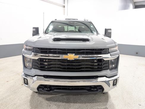 Used 2024 Chevrolet Silverado 2500 LT w/ All Star Edition image 8
