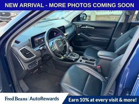 Used 2024 Kia Seltos SX w/ SX Sunroof Package image 10