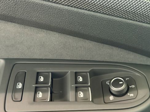 New 2026 Volkswagen GTI SE image 12