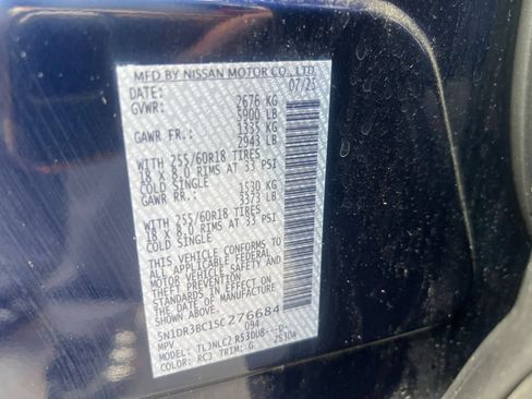 Used 2025 Nissan Pathfinder SV AWD/4WD image 28
