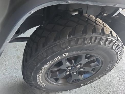 Used 2022 Jeep Wrangler Unlimited Sport AWD/4WD image 2