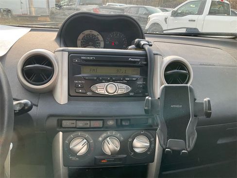 Used 2006 Scion xA image 21