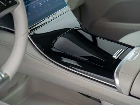 Certified 2023 Mercedes-Benz EQE 350+ 4MATIC SUV image 18