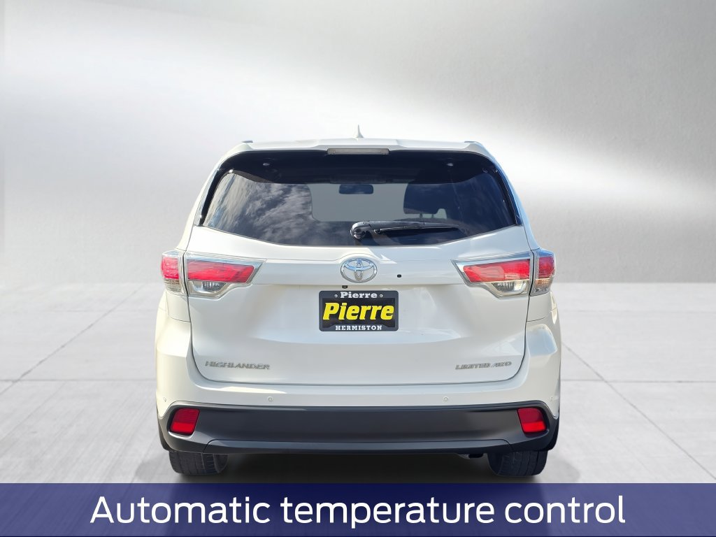 Used 2016 Toyota Highlander Limited AWD/4WD image 5