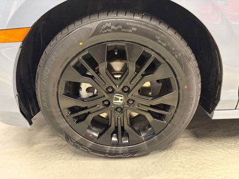 Used 2025 Honda Odyssey Sport-L image 26