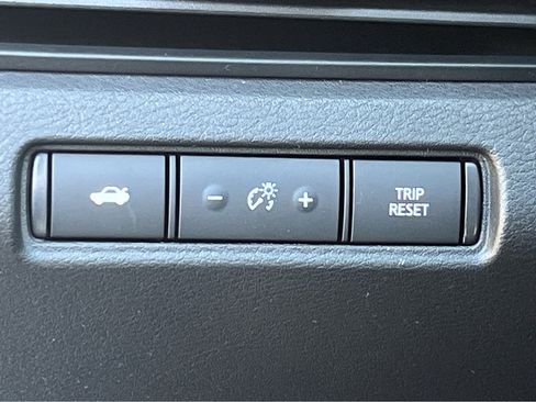 Used 2024 Nissan Altima 2.5 S image 16