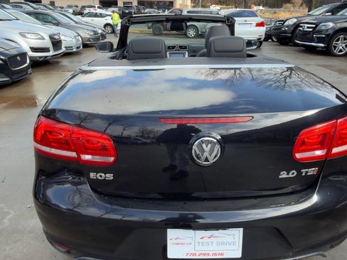 Used 2013 Volkswagen Eos Komfort image 10