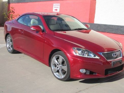 Used 2011 Lexus IS 250C RWD image 11