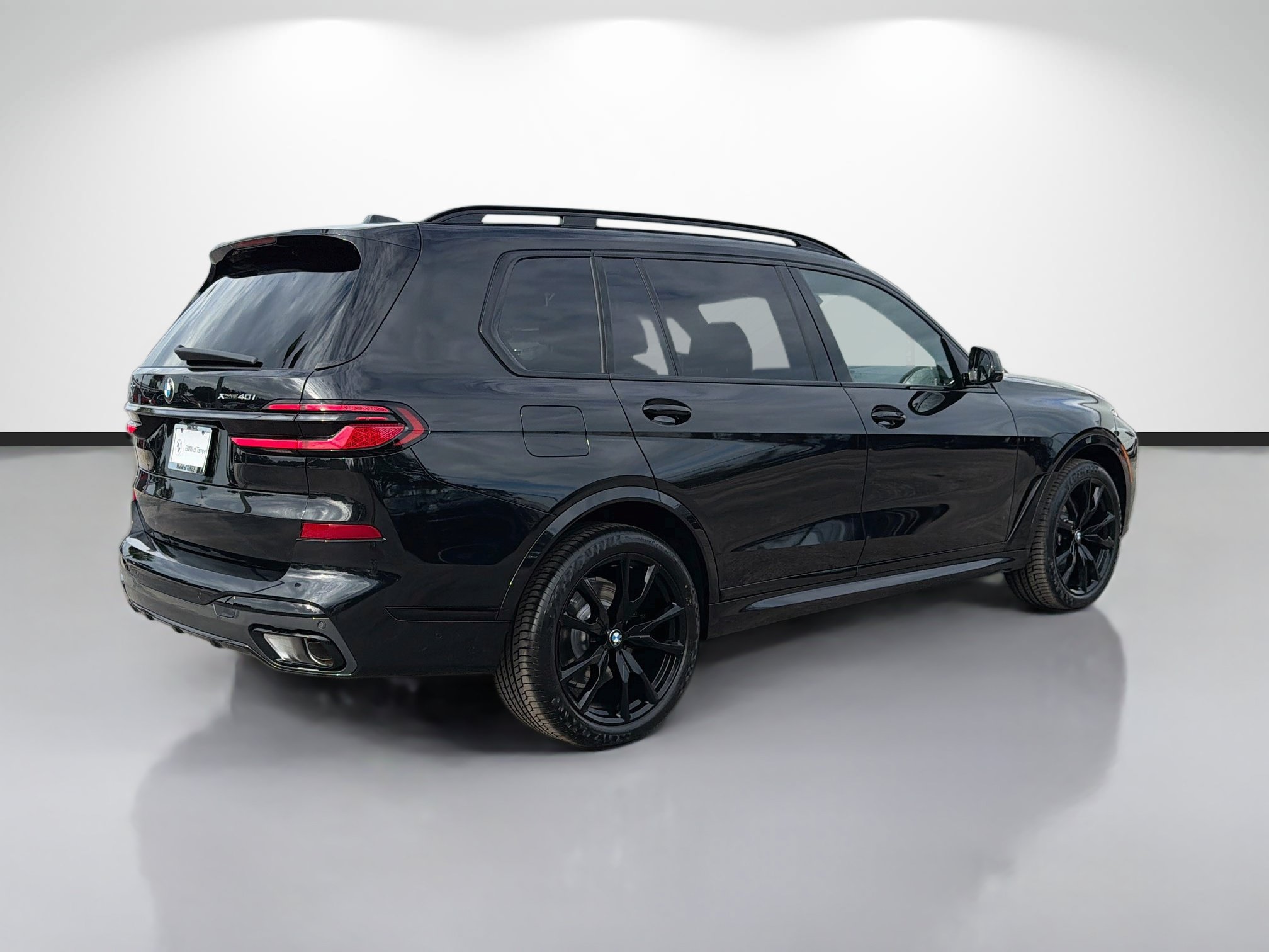 New 2027 BMW X7 xDrive40i w/ Executive Package AWD/4WD image 3