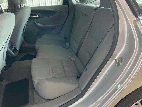 Used 2017 Chevrolet Impala LS FWD image 18