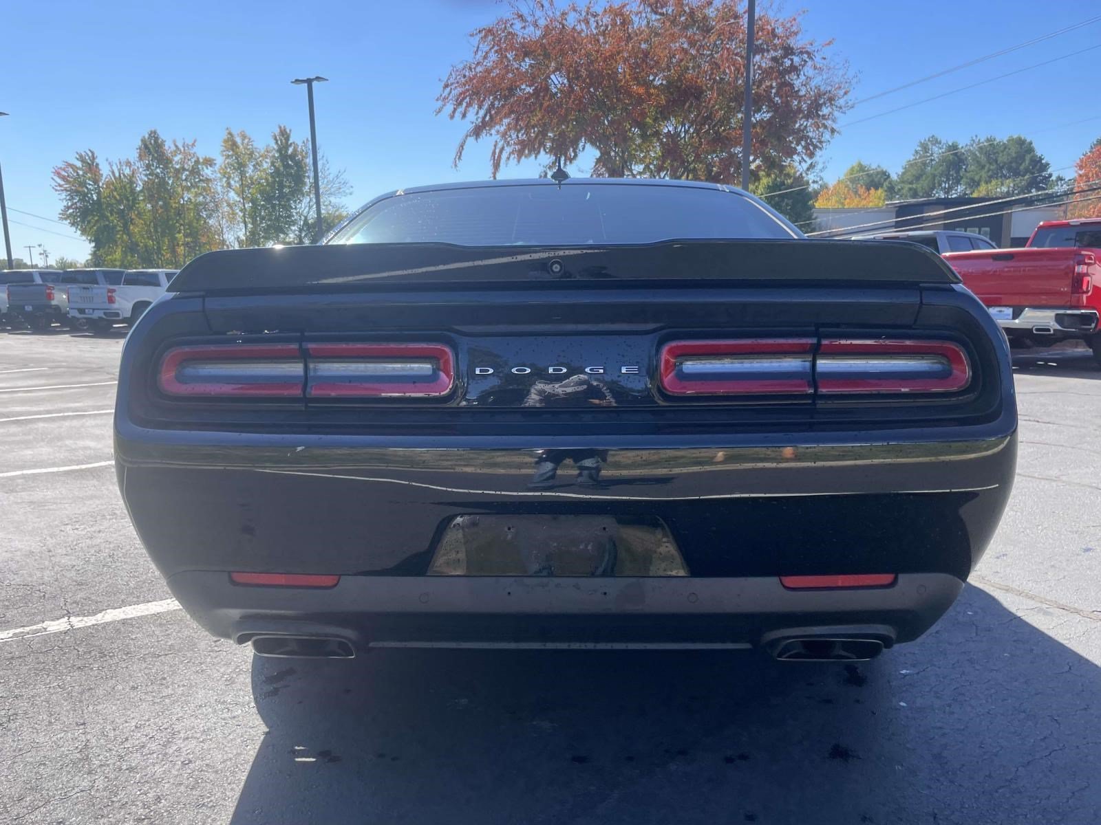 Used 2019 Dodge Challenger R/T w/ Cold Weather Group RWD image 5
