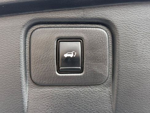 Used 2023 Nissan Murano SL AWD/4WD image 27