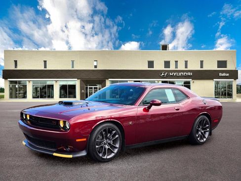 Used 2020 Dodge Challenger R/T Scat Pack w/ Shaker Package RWD image 7