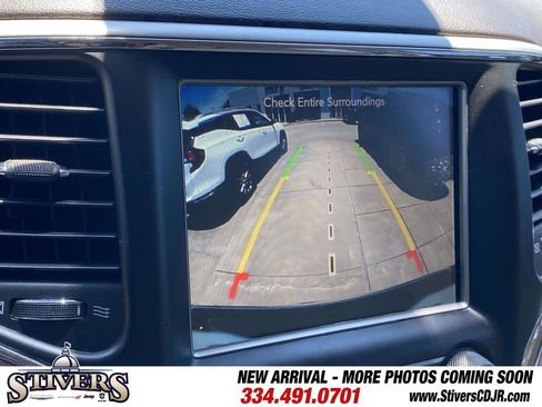 Used 2017 Jeep Grand Cherokee Overland w/ Jeep Active Safety Group AWD/4WD image 58