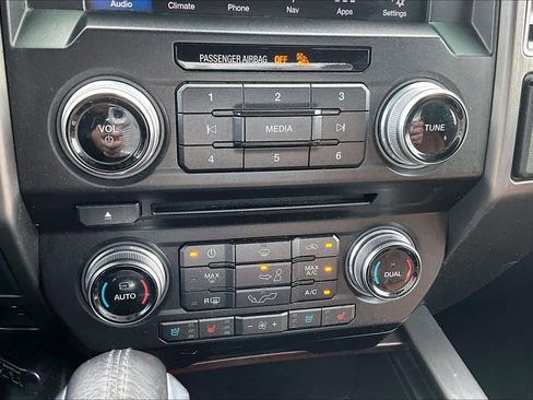 Used 2017 Ford F150 Limited w/ Trailer Tow Package AWD/4WD image 33