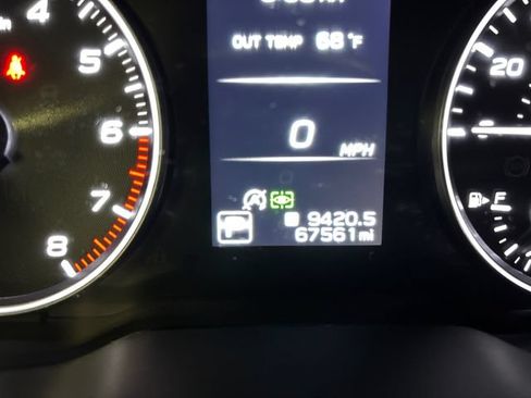 Used 2023 Subaru Outback Touring AWD/4WD image 18